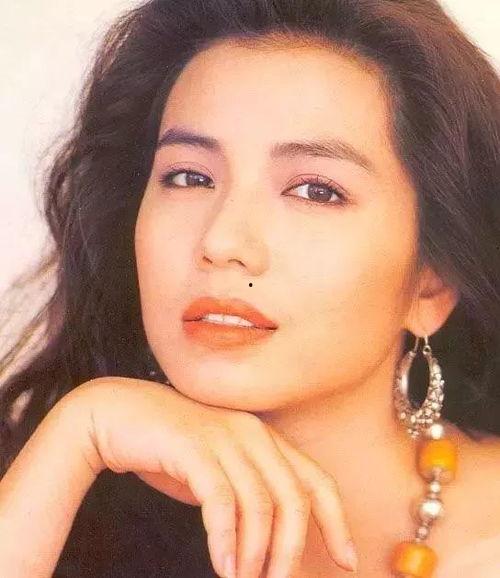 香港女明星爆料大全最新,女明星爆料大全揭秘幕后真相